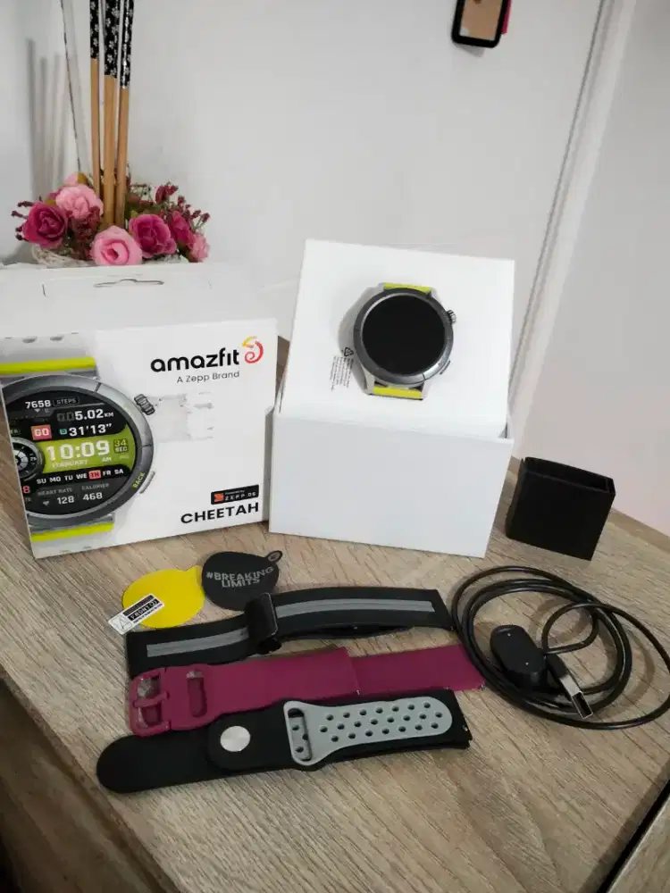 Amazfit Cheetah Round Smart Watch 1.39 inch Water Resistant