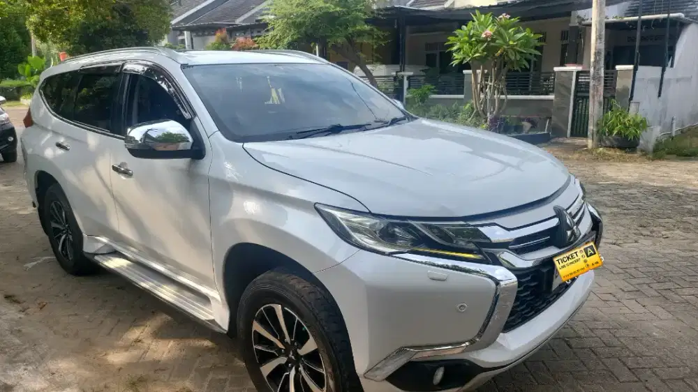 Dijual Pajero Sport Dakar 2017  khusus pemakai