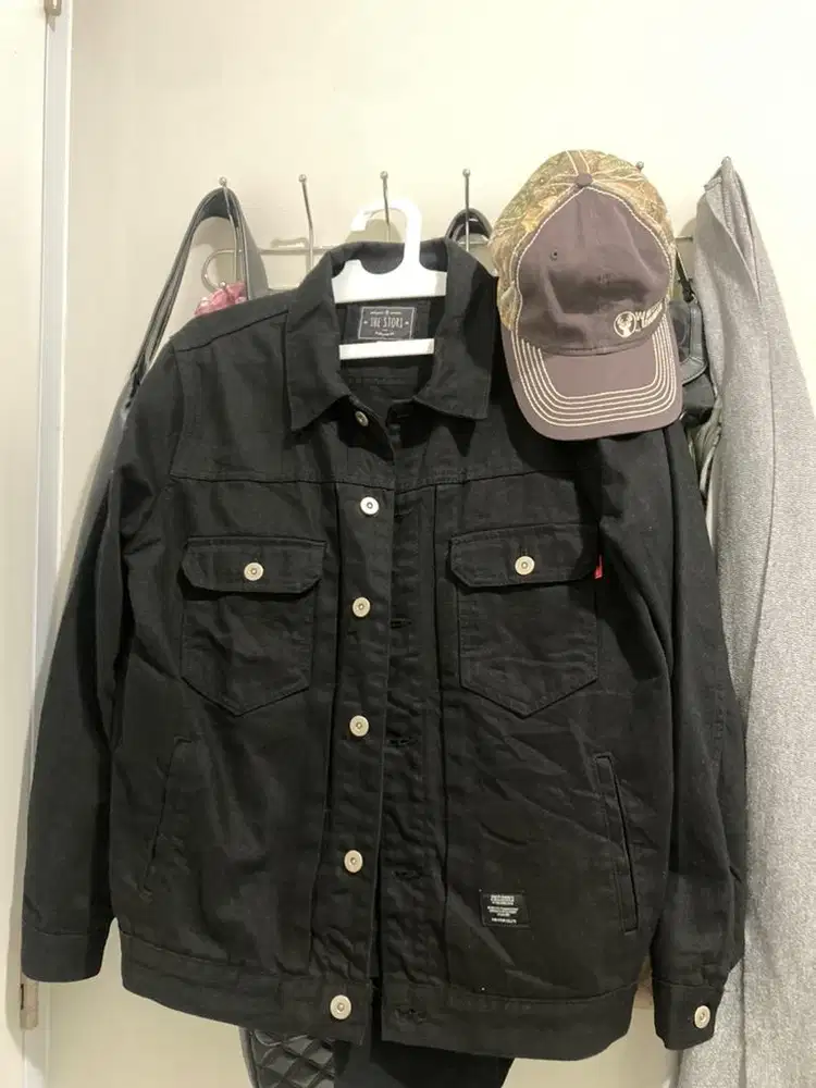 Jaket Denim Type 2 The Stori Black