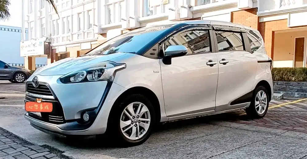 Toyota Sienta G 1.5