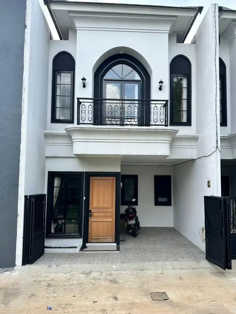 Dikontrakan Rumah 2 lantai Murah