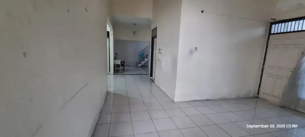 Rumah nyaman adem strategis
