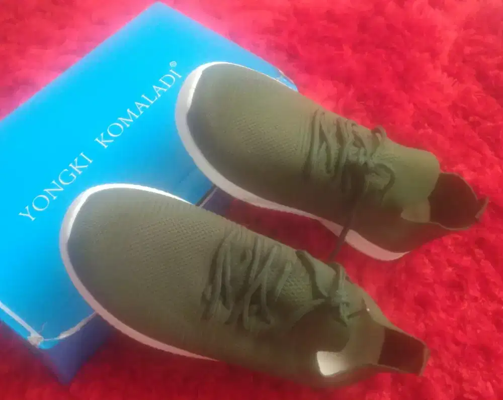 CASUAL SHOES KOREAN STYLE 43 BY YONGKI KOMALADI (NEW)