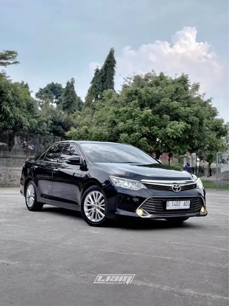 Toyota Camry 2.5 V Matic 2015