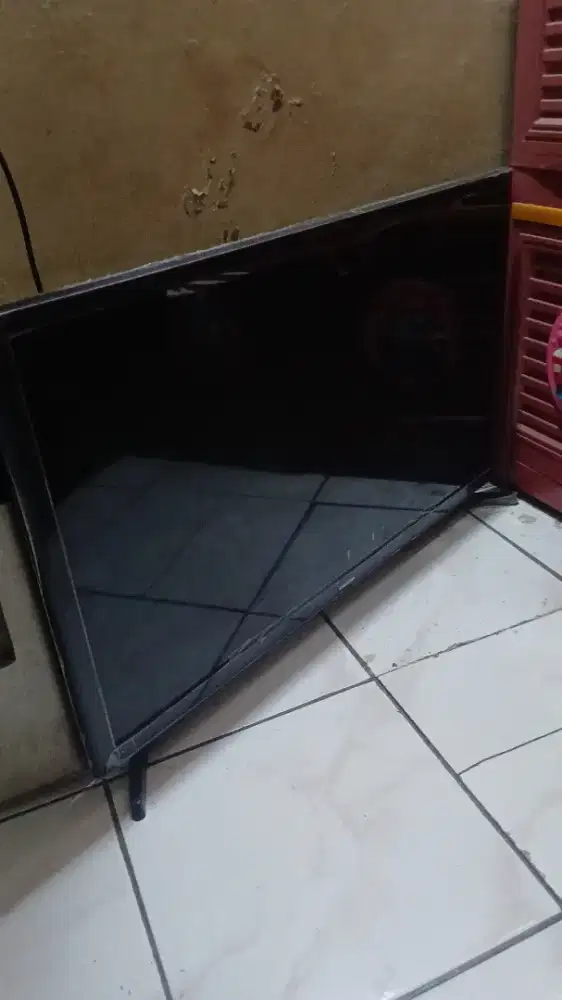 Samsung 32in + settopbox remote