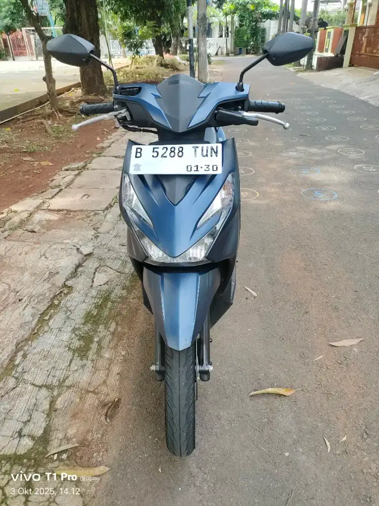 Honda beat deluxe