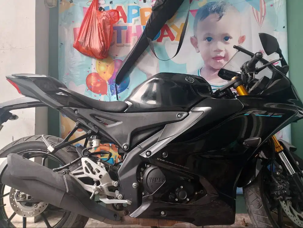 Jual cepat  motor R15 2023