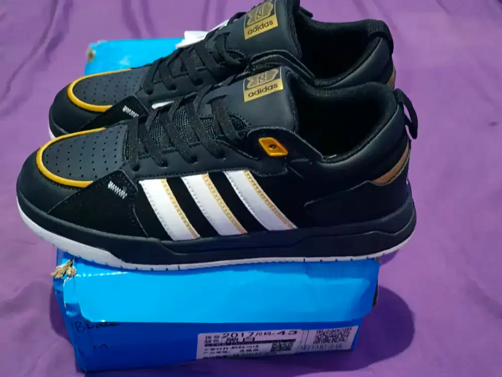 Sepatu basket Adidas neo 100DB  black new