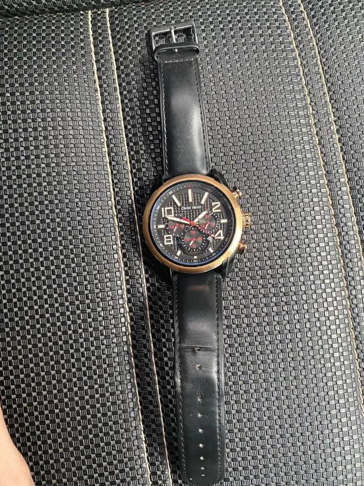 Jam tangan cowo crist vera