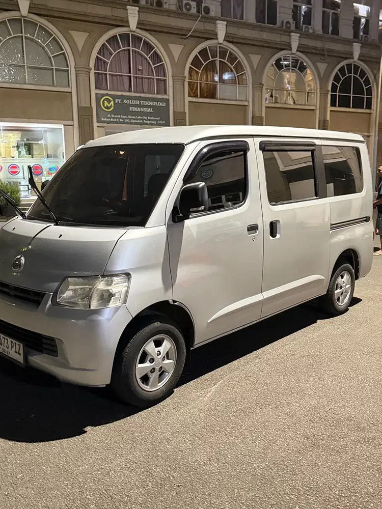 DiJUAL Daihatsu Grandmax 1.3 minibus tahun 2017