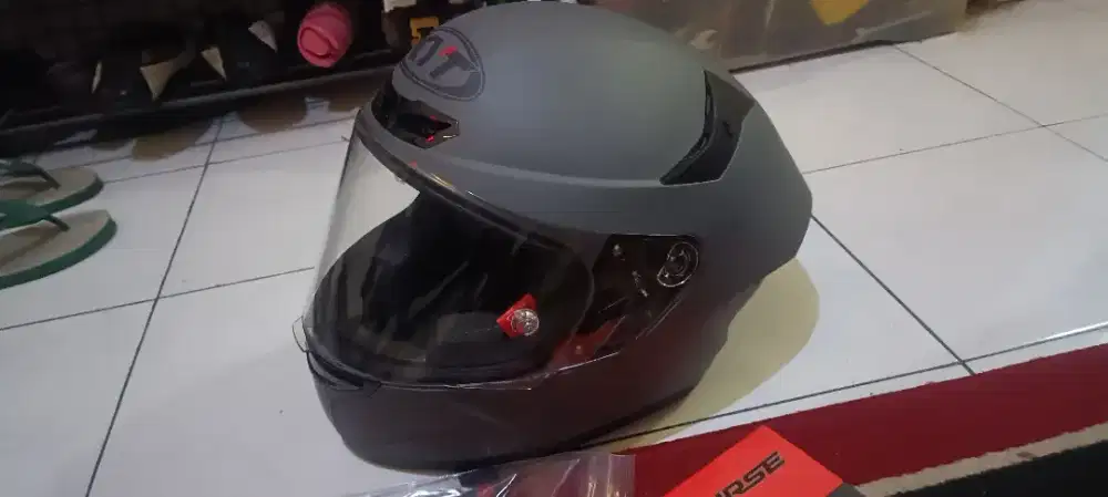 Helm kyt tt course