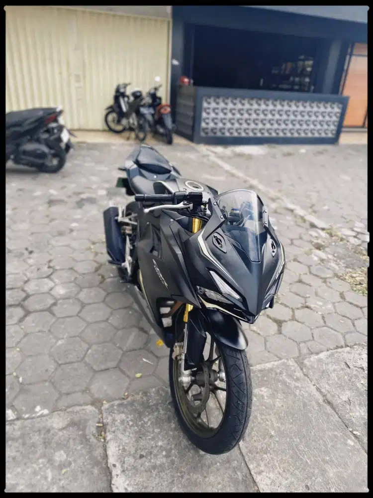 Honda CBR 150R Tahun 2023