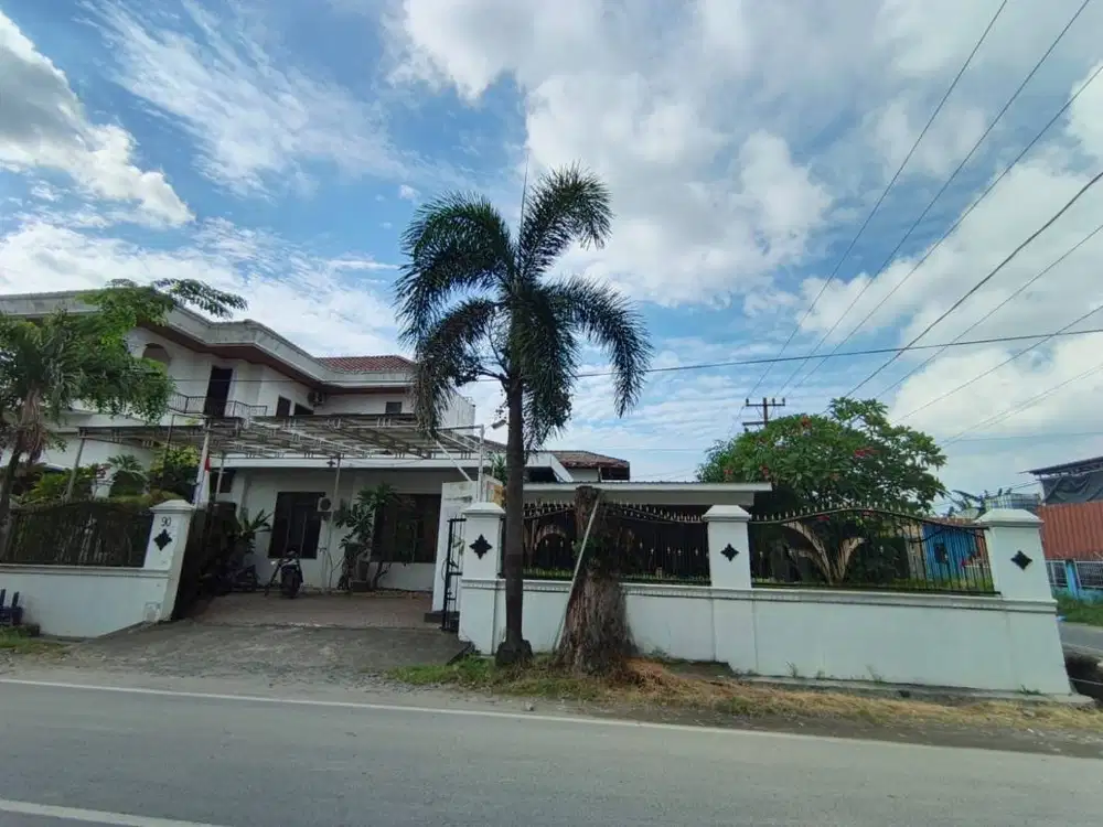 DIJUAL TANAH DAN BANGUNAN RUMAH DAN TEMPAT USAHA DI PUSAT KOTA MEDAN
