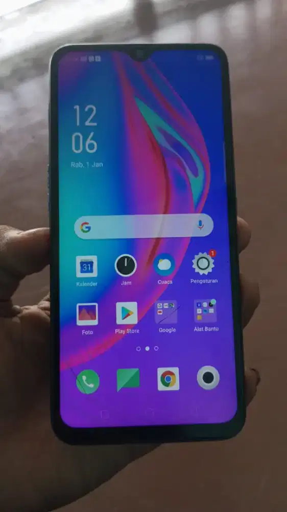 Sale Oppo F11 ram 8/256 hp,kabel cas mnus ada retak sehelai siap pakai