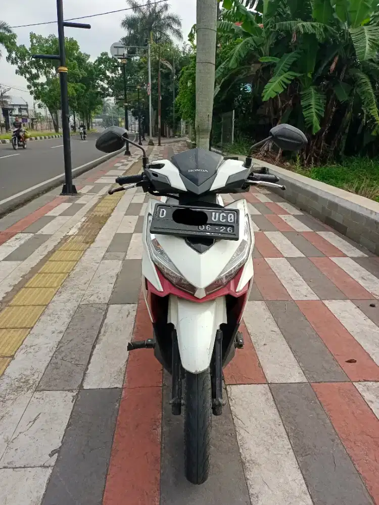 Jual Cepat Honda Vario 150 CC 2016  Putih
