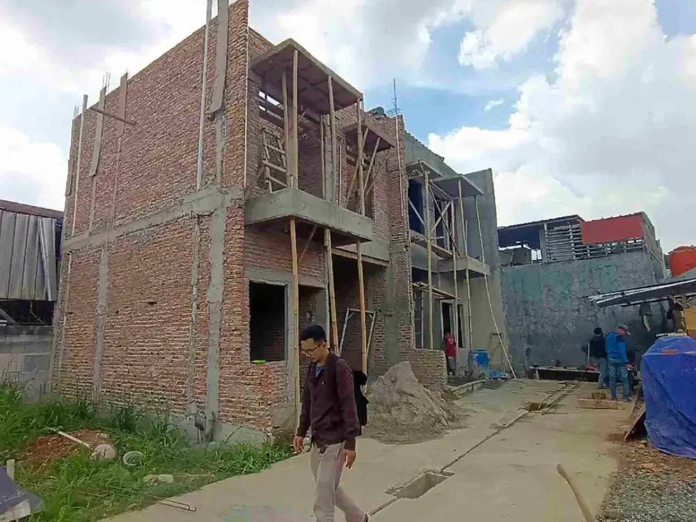 Rumah Putih 2 Lantai terbaru di jakarta timur