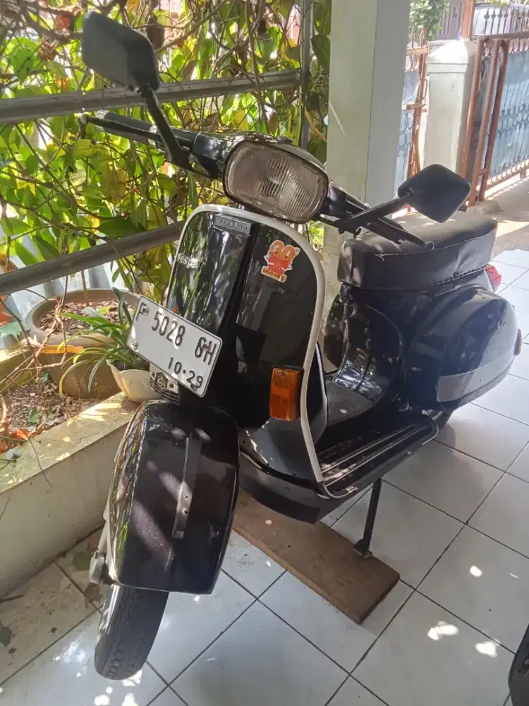 Dijual Vespa PX 1980