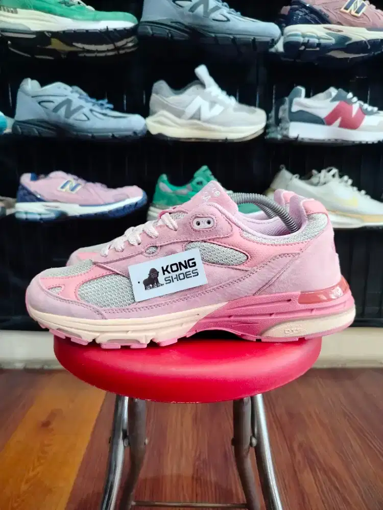 SEPATU NB 993 X JOE FRESHGOODS PINK