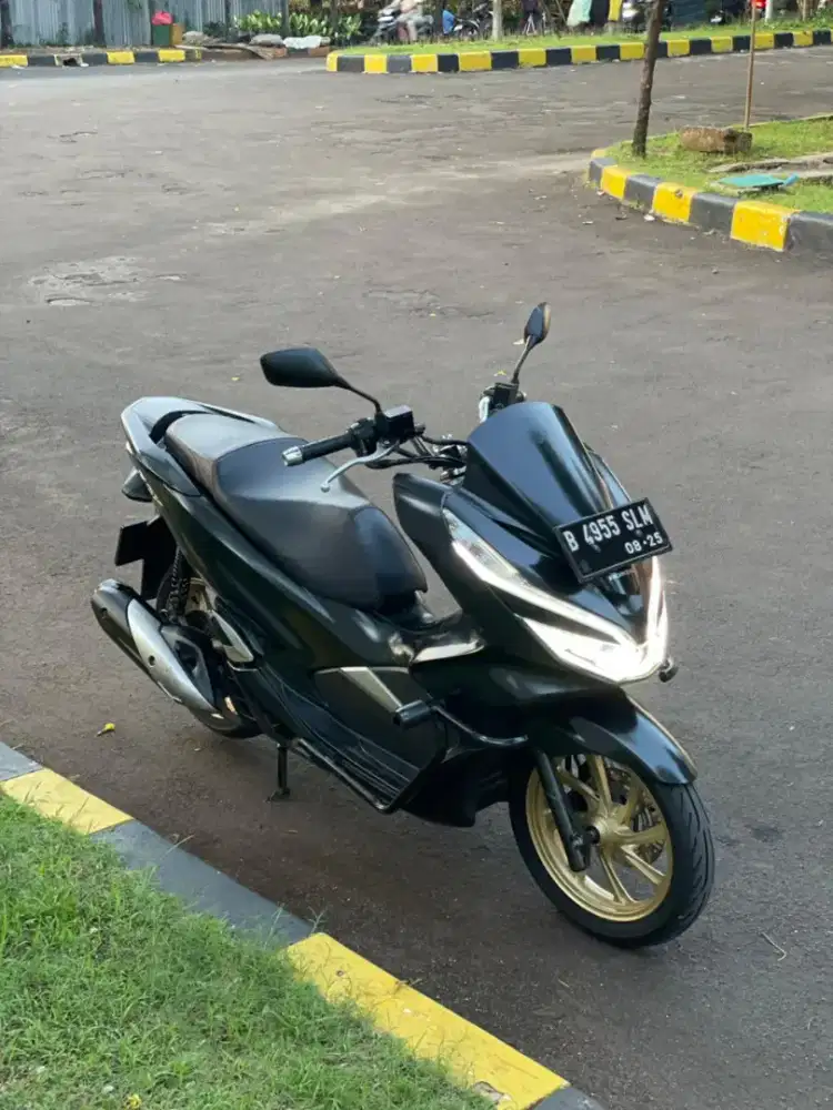 HONDA PCX 150 S.E LIMITED EDITION
