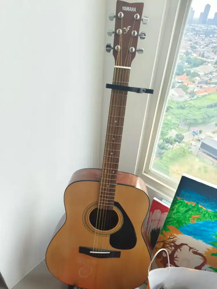 Yamaha akustik gitar F310