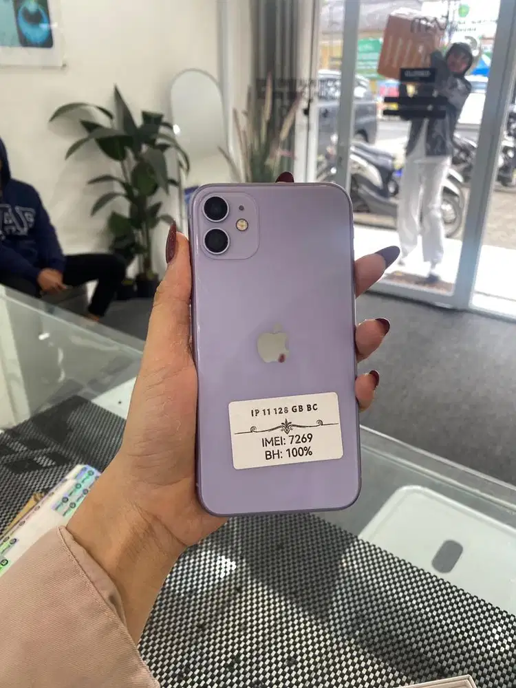 iphone 11 fullset bergaransi tumer tamba