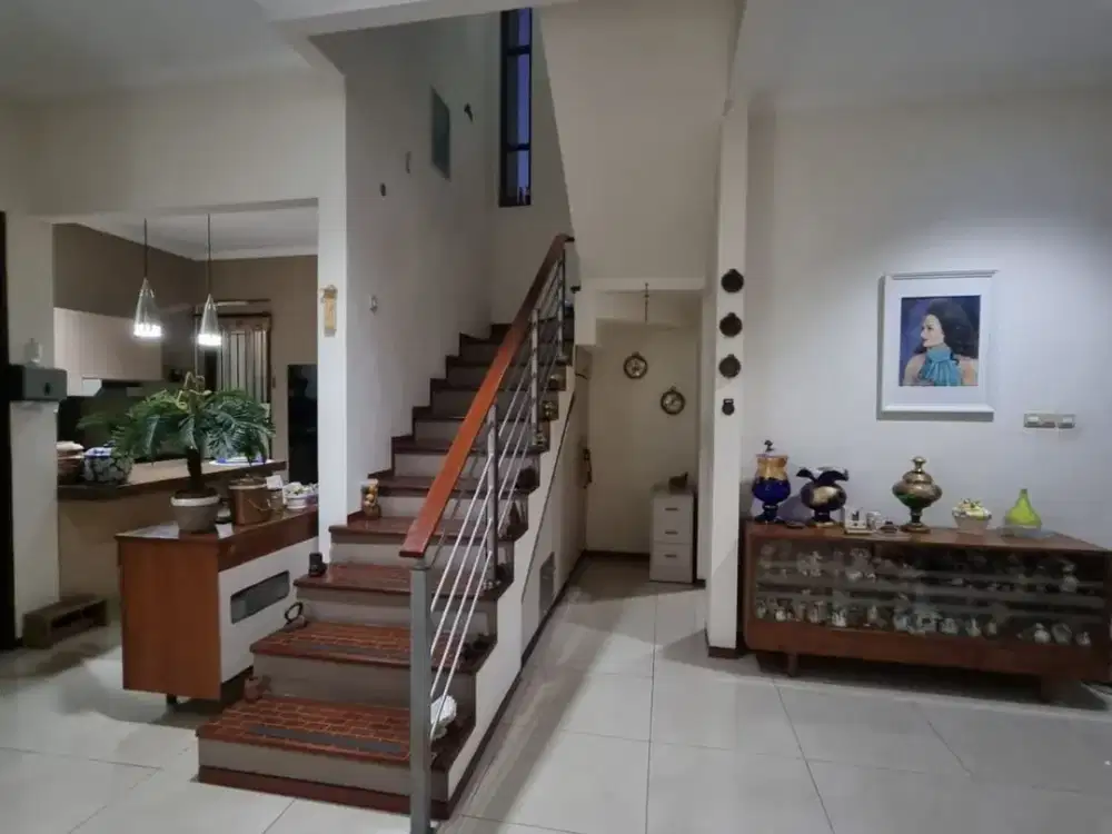 Termurah! Rumah Tinggal Siap Huni di Setra Duta Bandung