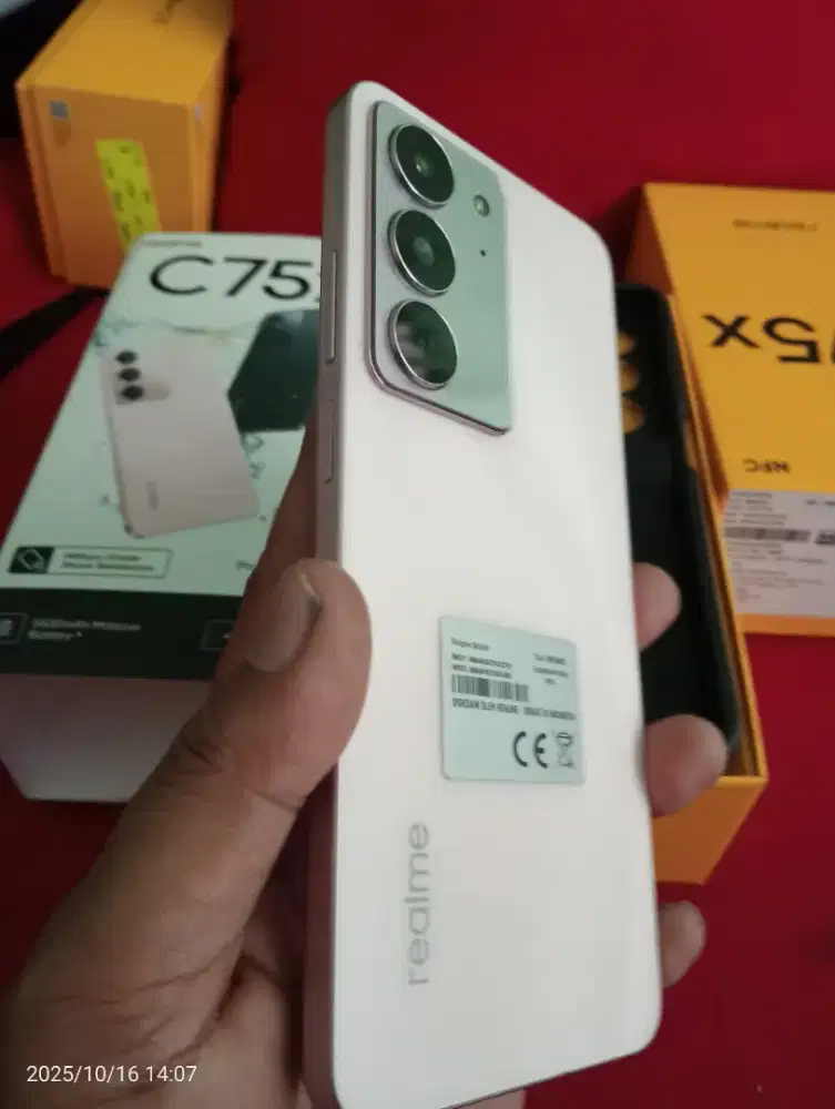 realme c75x pink