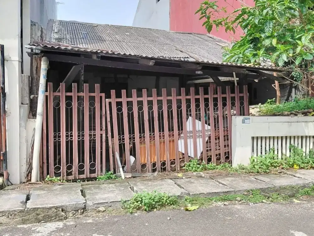 Disewakan Rumah Hitung Tanah 105m2 SHM di Kelapa Gading
