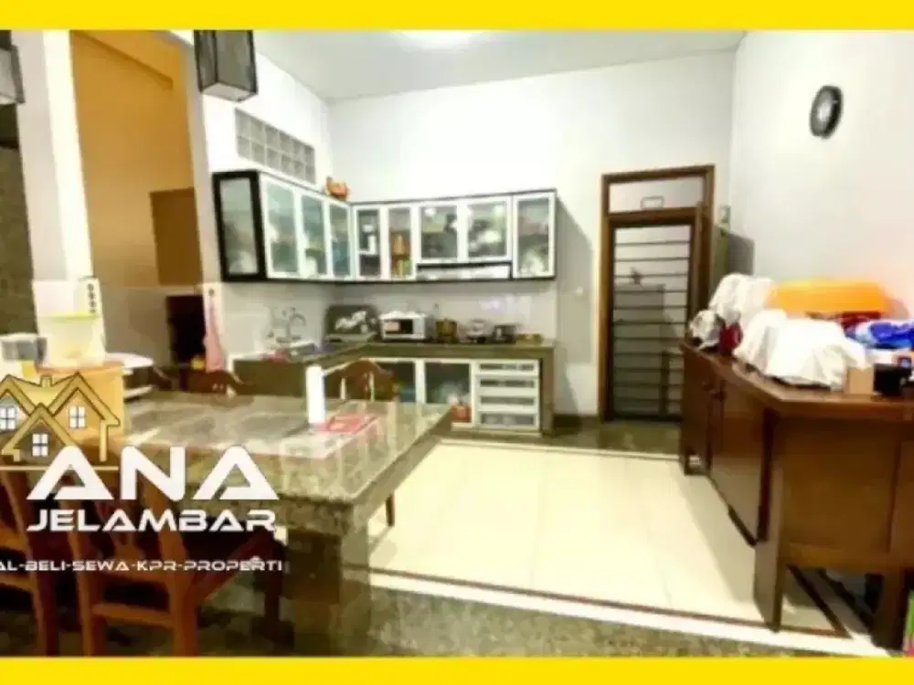 ANA RUMAH BAGUS 2.5LT LUAS 9.8X20M KOKOH BEBAS BANJIR DI JELAMBAR