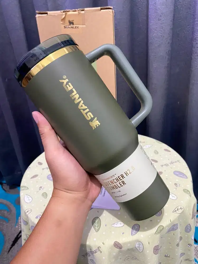 Tumbler Stanley 40oz Limited Cypress Green