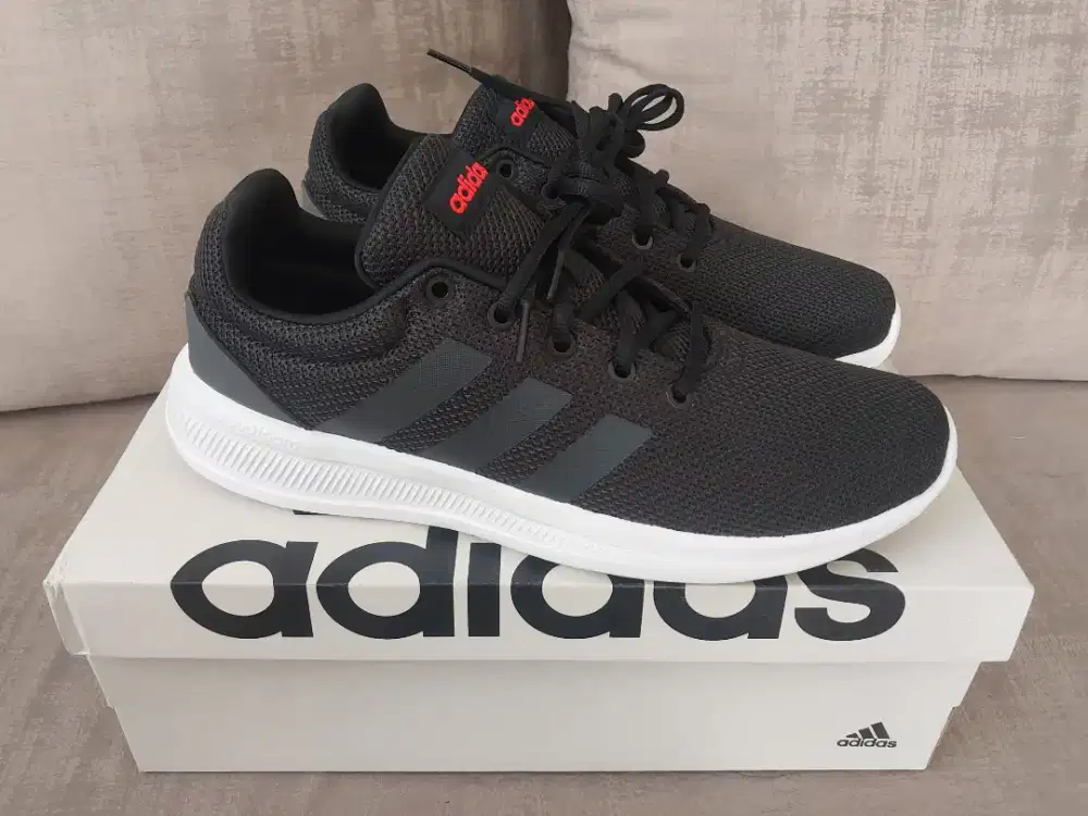 New Adidas Lite Racer CLN 2.0 1000 % original size 43 1/3