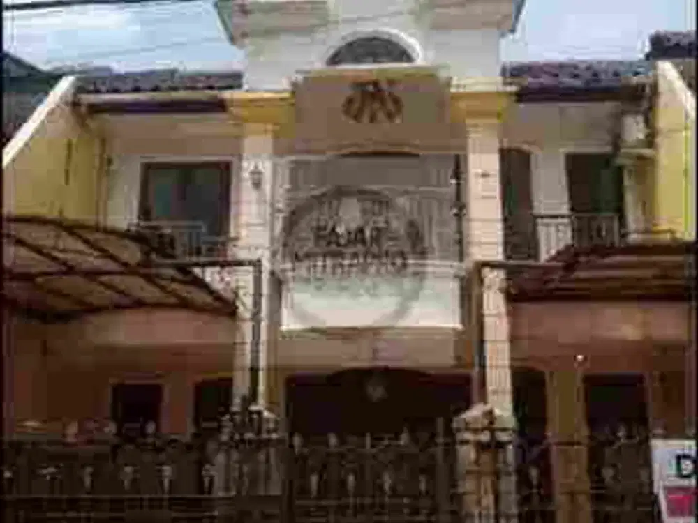 ruma megah di billymoon pondok kelapa