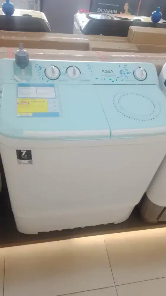 Mesin cuci Aqua Qw-8031HT 8Kg wash 390 watt