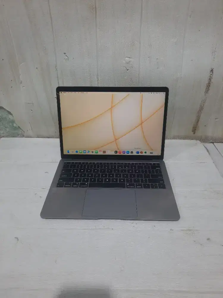 MacBook Air Retina 2018 i5 ram 8gb ssd 128gb 13in