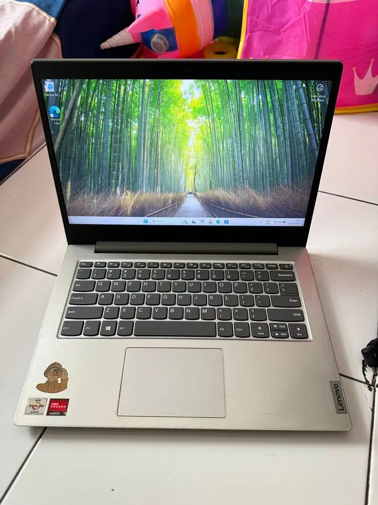 Laptop Office Lenovo IdeaPad 1 14ADA05 AMD 3050U 4Gb Ram Win 11 SSD