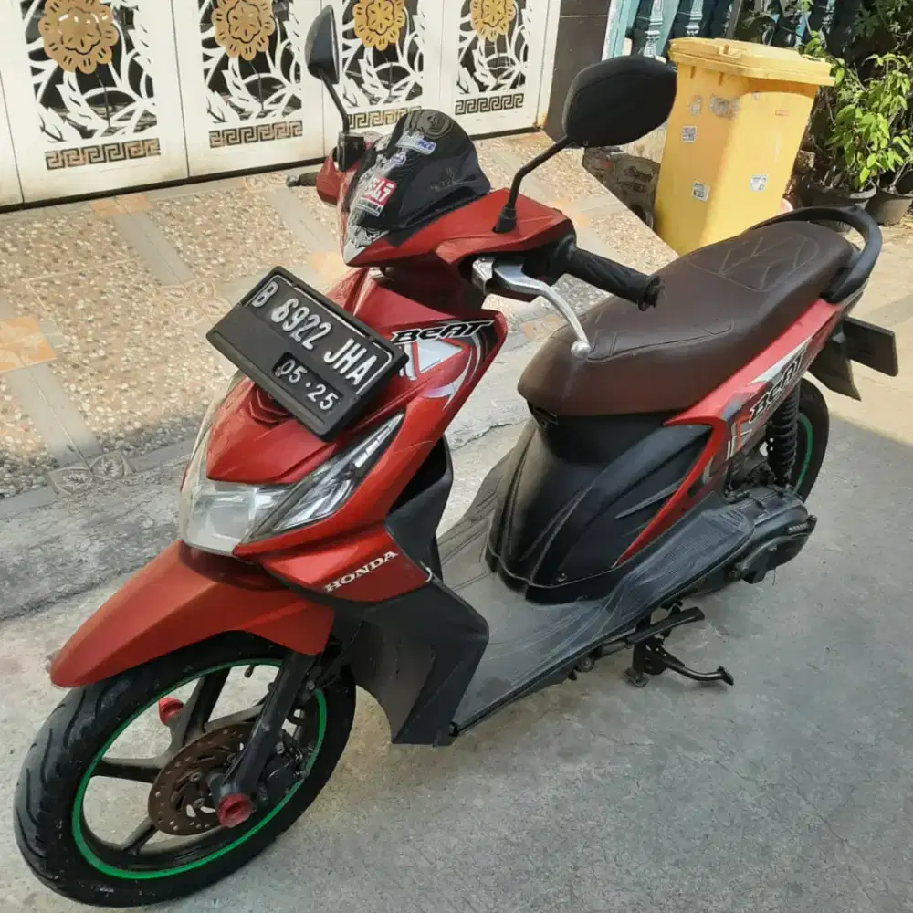 Honda Beat Karbu 2010 ss lengkap mesin bagus stater tokcer,B Tangerang