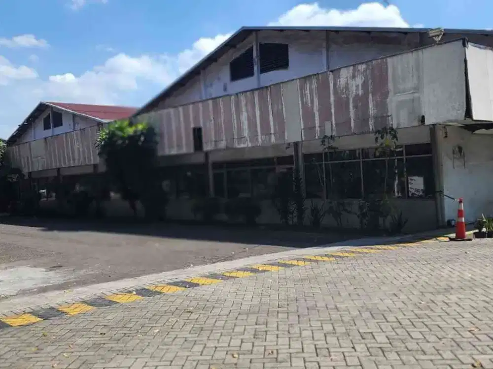 Gudang Raya Rungkut Siap Pakai Cocok Untuk Logistik