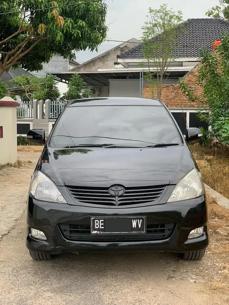Toyota Kijang Innova 2011 Diesel
