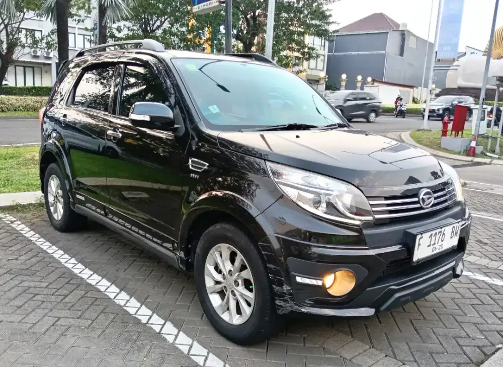 Terios R Adventure mt 2015 Km Low Asli Full Ori