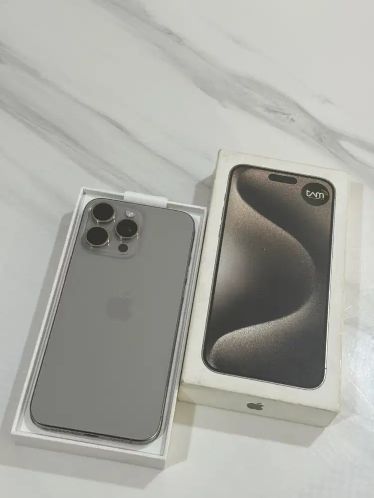 Iphone 15 promax 256gb ibox like new
