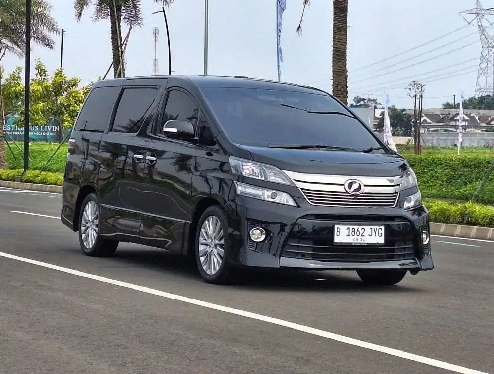 TDP 5jt Vellfire 2.4 ZG CBU Japan At Matic 2013 Mulus Km Low Siap Pke