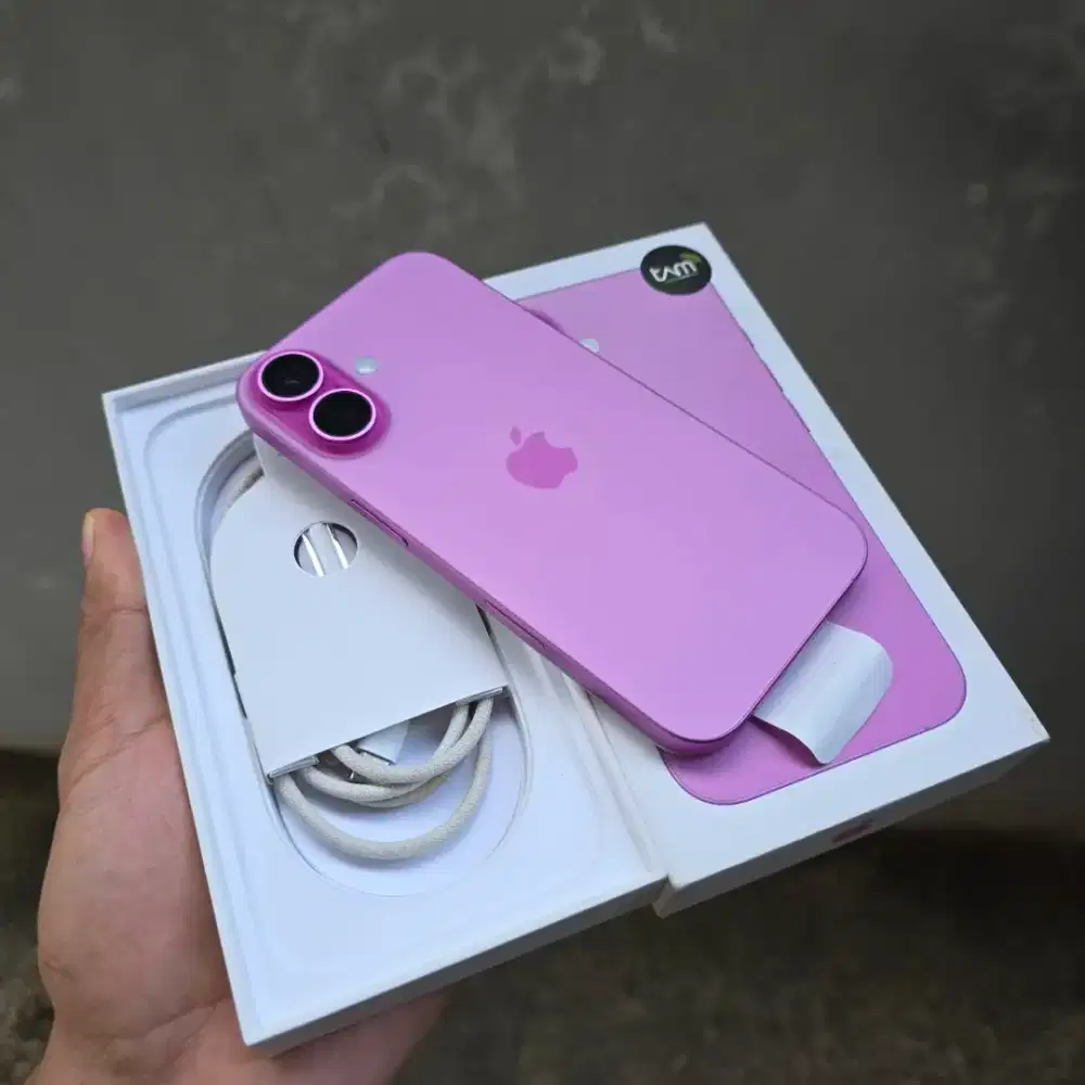 iPhone 16 128GB Garansi resmi Tam iBox baru pake beberapa hari