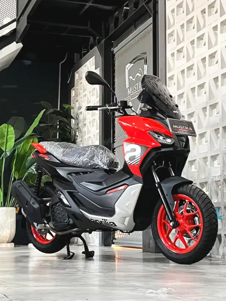 Superb‼️Aprilia SR GT 200 2022. Odo 600. DANNY Mustika Motoshop Sulfat