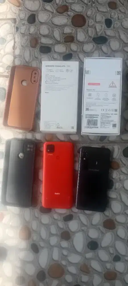 Samsung A10s & Xiomi Redmi 9C.