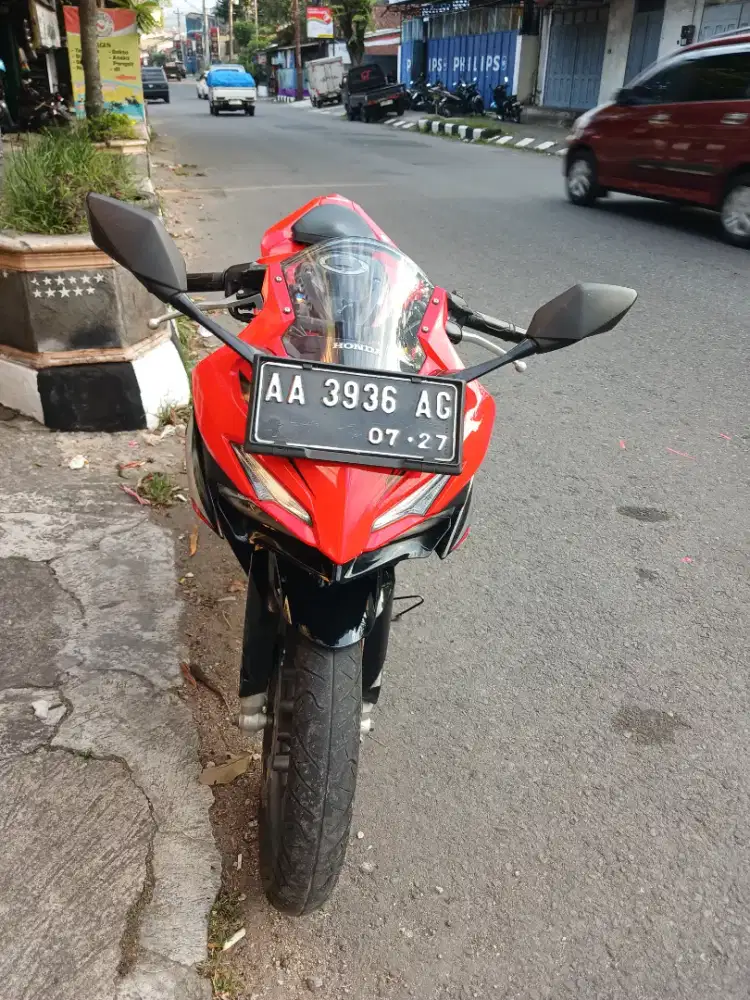 ALL NEW HONDA CBR 150 R