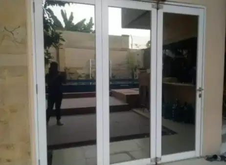 Kaca Film panggilan unt Kaca kantor dan Gedung