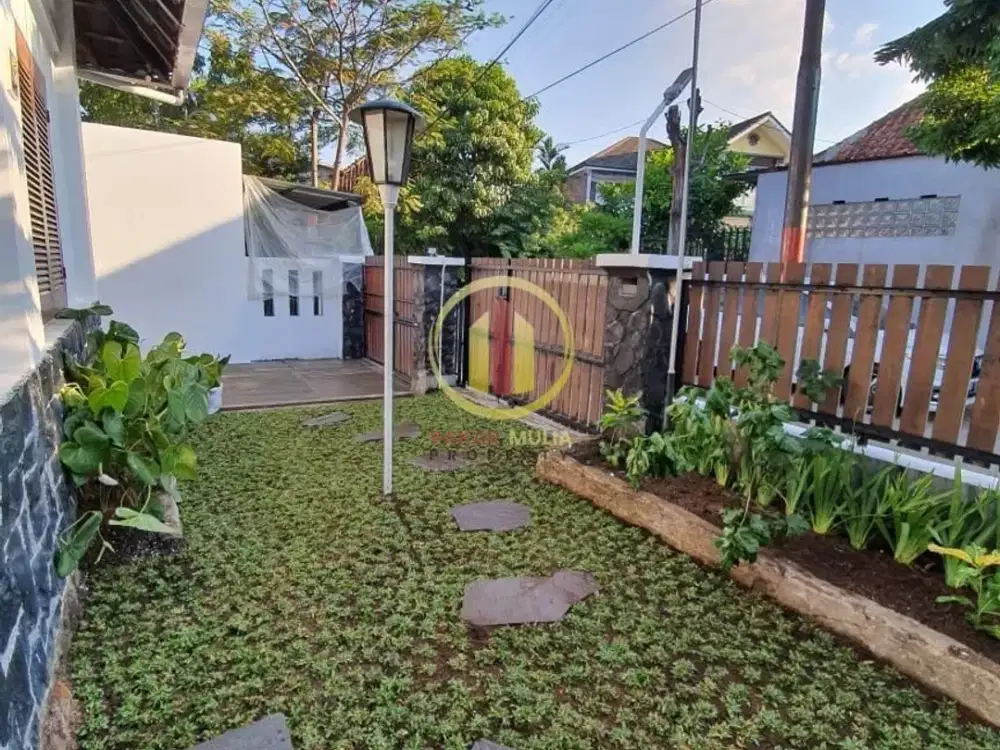 Dijual Rumah Cantik Lokasi Strategis Bandung dekat jl jakarta Area Riau Bandung