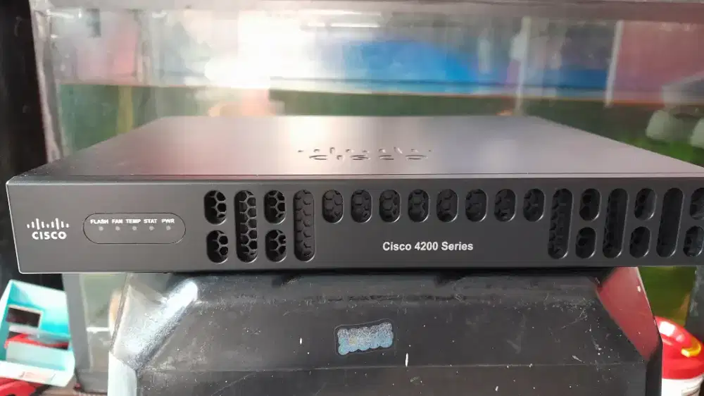 CISCO 4200 series Isr4221