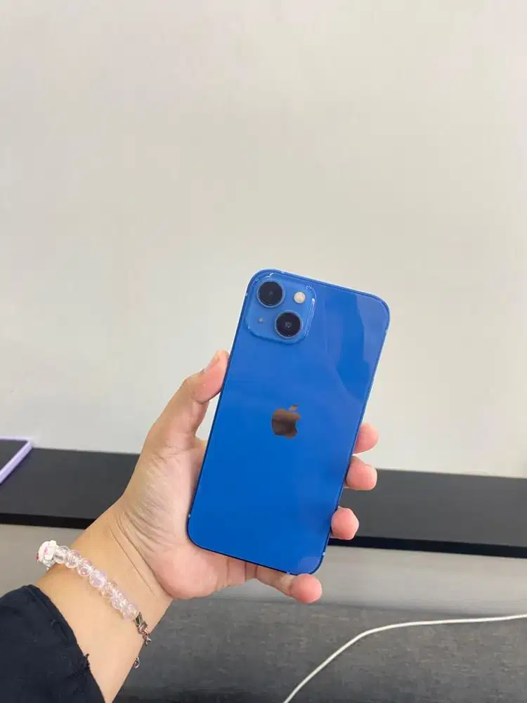 iPhone 13 128Gb ex inter