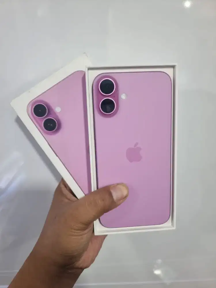 Iphone 16 plus 128gb bh100 garansi on mei 2025 like new fulset ori